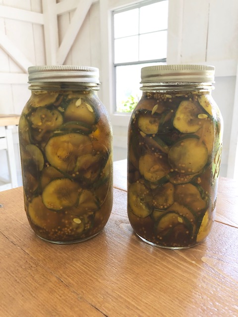 Quick And Easy Refrigerator Bread And Butter Pickles Sincerely Liz